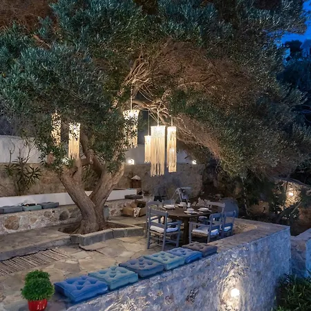 Menori Luxury Suites-villa Athina *