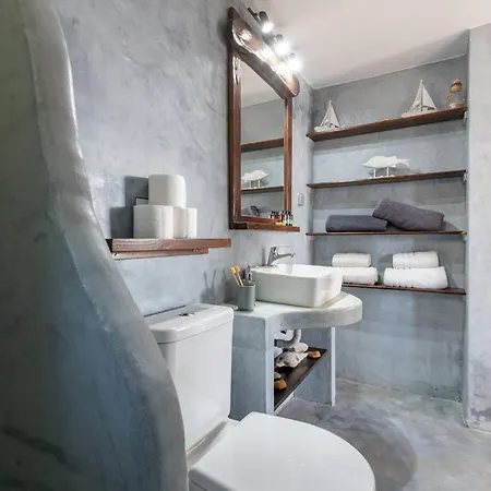 아파트 Menori Luxury Suites-villa Athina *