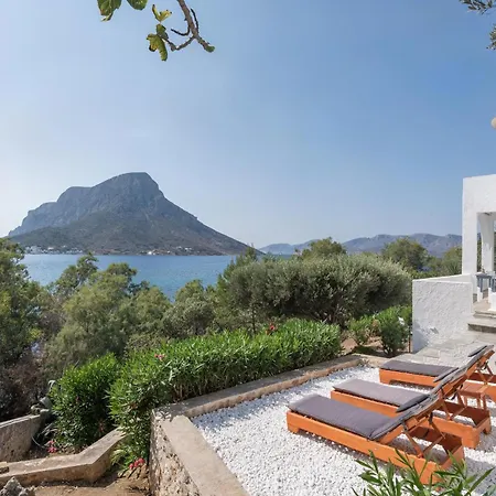 Menori Luxury Suites-villa Athina 아파트 마소우리